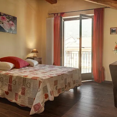 Bed and Breakfast Doria Valle Maira Roccabruna
